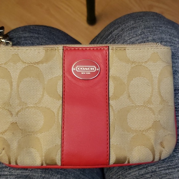 Coach Wristlet Tan and Pink/Coral - Picture 4 of 8